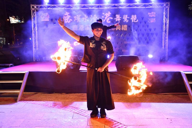 欣賞鹿港夜之美　鹿港溪水舞秀驚艷登場