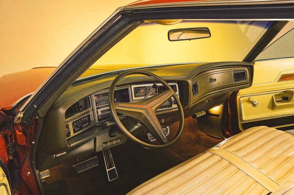 <p>Buick strayed from the norm and gave the third generation a dual <strong>concave dash</strong>, with chrome panels aplenty to top things off. From 1973 onwards, Buick binned the Riviera’s concave passenger panel for a straight-edged design. The metal panelling on the dash was also swapped for wood.</p>