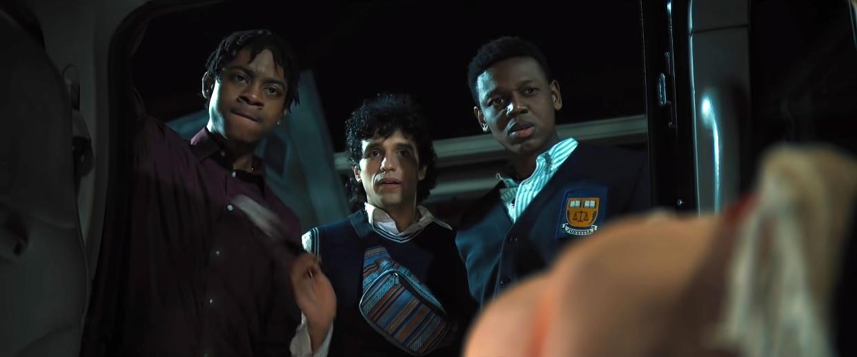 EMERGENCY, back, from left: RJ Cyler, Sebastian Chacon, Donald Elise Watkins, front: Maddie Nichols, 2022. ? Amazon Studios / Courtesy Everett Collection