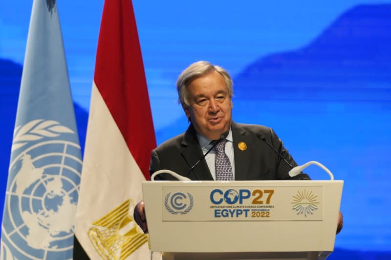 第27屆聯合國氣候變遷大會（COP27）11月6日至18日在埃及登場，聯合國秘書長古特雷斯發言。（AP）