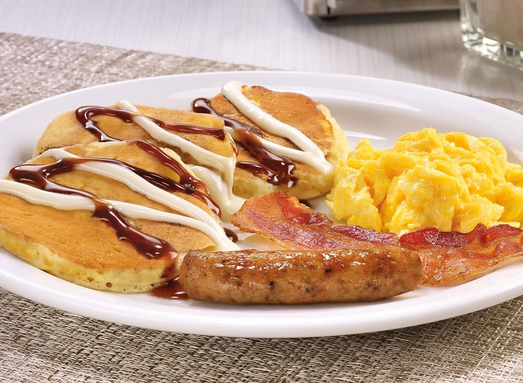 Denny's : Brunch,Breakfast,Burgers & Sandwiches,Pancakes,Fit Fare