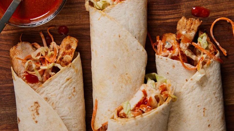 buffalo chicken wrap