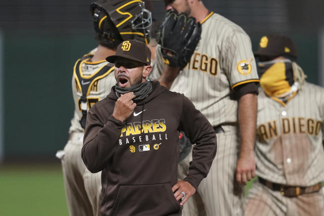 Rangers unhappy after Fernando Tatis Jr. swings on 3-0 count and hits grand  slam with Padres already up 7