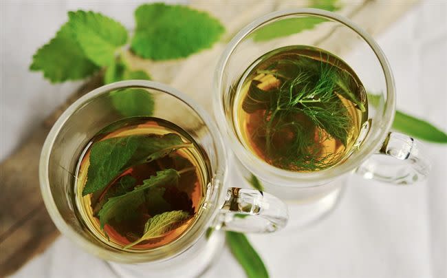 選用什麼水泡茶也是影響風味的關鍵之一。（示意圖／Pixabay）