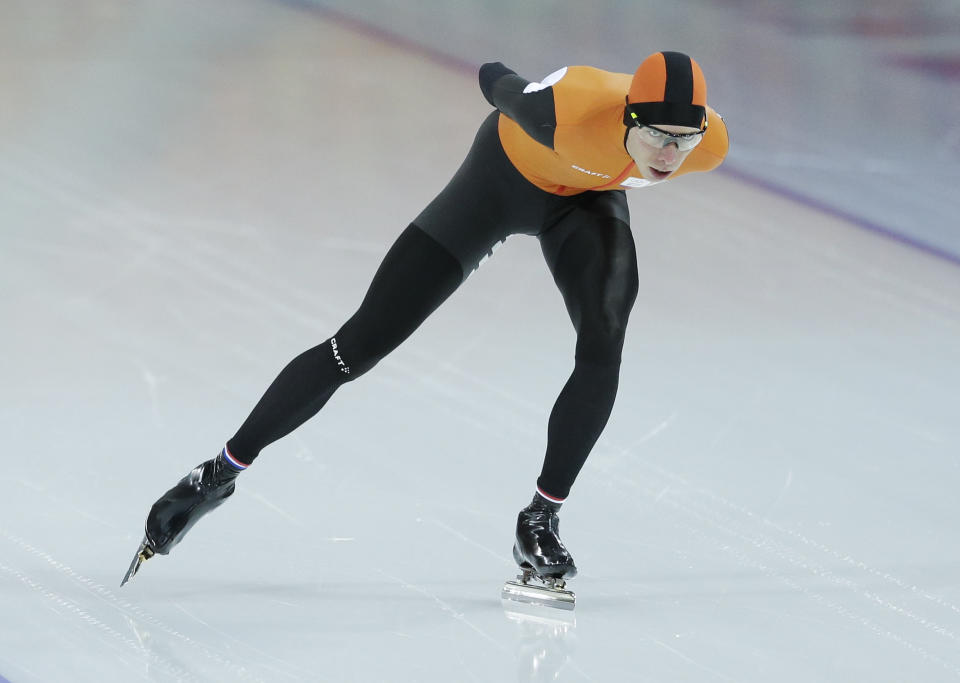 Speedskater Jorrit Bergsma of the Netherlands practices at the Adler Arena Skating Center during the 2014 Winter Olympics, Monday, Feb. 17, 2014, in Sochi, Russia. (AP Photo/Patrick Semansky)