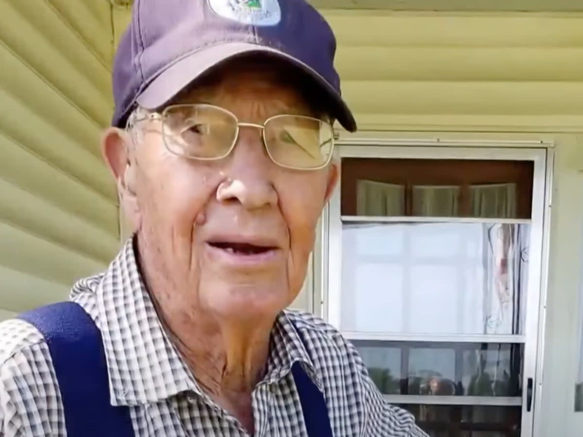 Bradford Freeman, a World War II veteran who served in the famed ‘Easy Company,’ which was the subject of the book and HBO miniseries ‘Band of Brothers’ has died at age 97. (David Simmons)