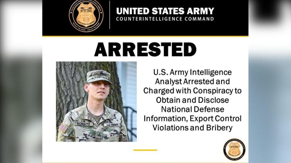 美國陸軍8日發布逮捕通知，現役士官舒爾茲因洩密被抓候審。（圖／翻攝自陸軍粉專）