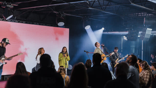  A church band rocks out to high-quality audio from dbTechnologies. . 