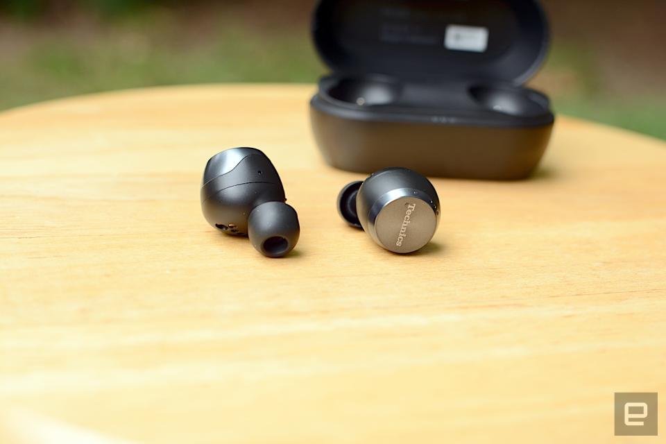 The Technics EAH-AZ70W true wireless earbuds do some things very well, but the audio quality can be hit or miss.