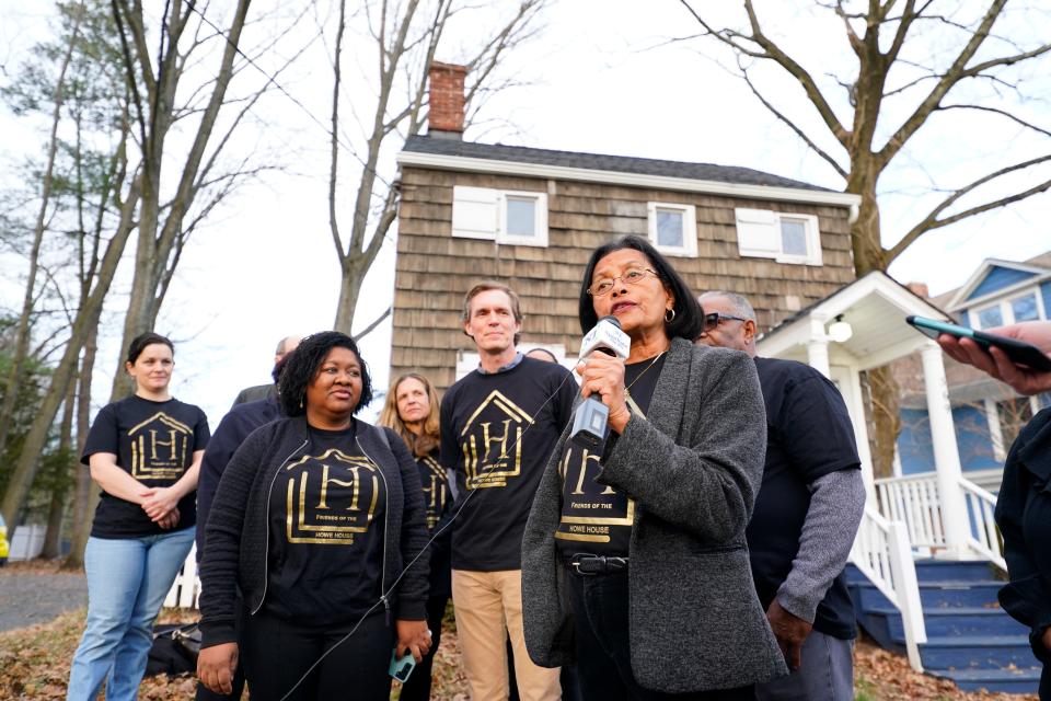 Betty Holloway, of the Montclair African American Heritage Foundation, speaks in front of the James Howe house on Claremont avenue in Montclair on Monday, Feb. 13, 2023.