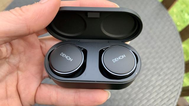 Denon PerL - True Wireless earbuds with personalized sound