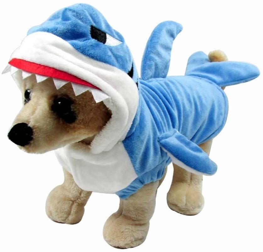 Get this <a href="https://amzn.to/31drWGZ" target="_blank" rel="noopener noreferrer">Mogoko Pet Shark Costume for $15</a> at Amazon. It's available in six different sizes according to neck and chest.