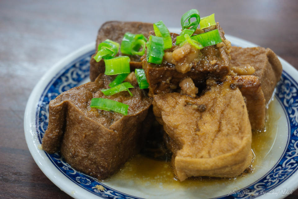 范姜川味牛肉麵,大安區牛肉麵,信義路牛肉麵,信義市場牛肉麵,范姜牛肉麵,建國花市牛肉麵,師大附中牛肉麵,信義路美食,師大附中美食,范姜川味牛肉麵評價,范姜川味牛肉麵食記