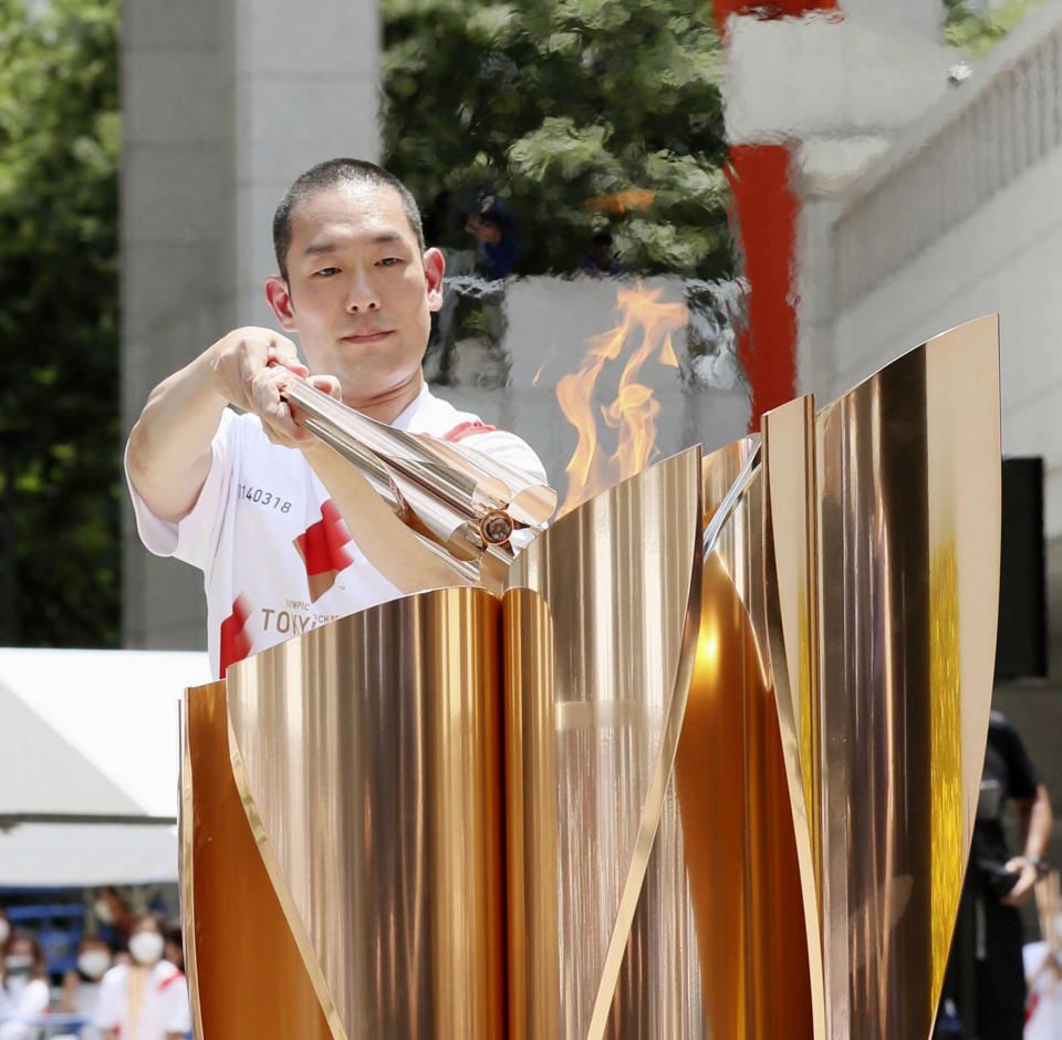 Tokyo Olympics torch relay (Kyodo News via Getty Images)