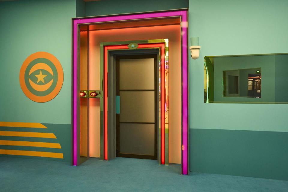 celebrity big brother 2024 house lift