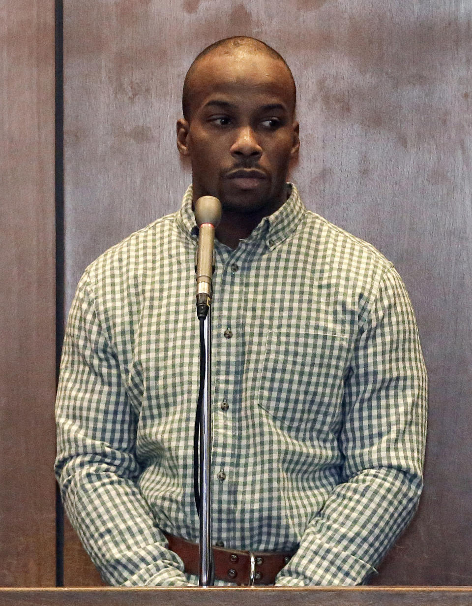 Kevin Roberts, 33, one of four accused in the Dec. 15, 2013, carjacking at The Mall at Short Hills, where Dustin Friedland, of Hoboken, was fatally shot as he returned with his wife to their vehicle, appears for an arraignment hearing at Essex County Superior Court, Wednesday, Jan. 8, 2014, in Newark, N.J. Hanif Thompson, 29, Karif Ford, 31, and Basim Henry, 32, were also charged during the morning arraignment. All four pleaded not guilty. Each has been charged with murder, felony murder, carjacking, conspiracy, possession of a weapon and possession of a weapon for unlawful purpose. (AP Photo/Julio Cortez)