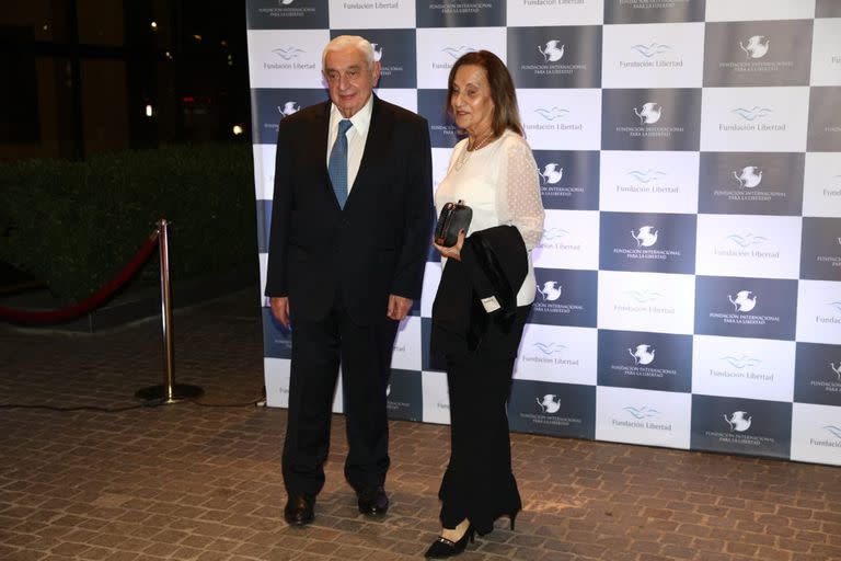 Adelmo Gabbi, presidente de la Bolsa de Comercio, en la cena anual de la Fundación Libertad