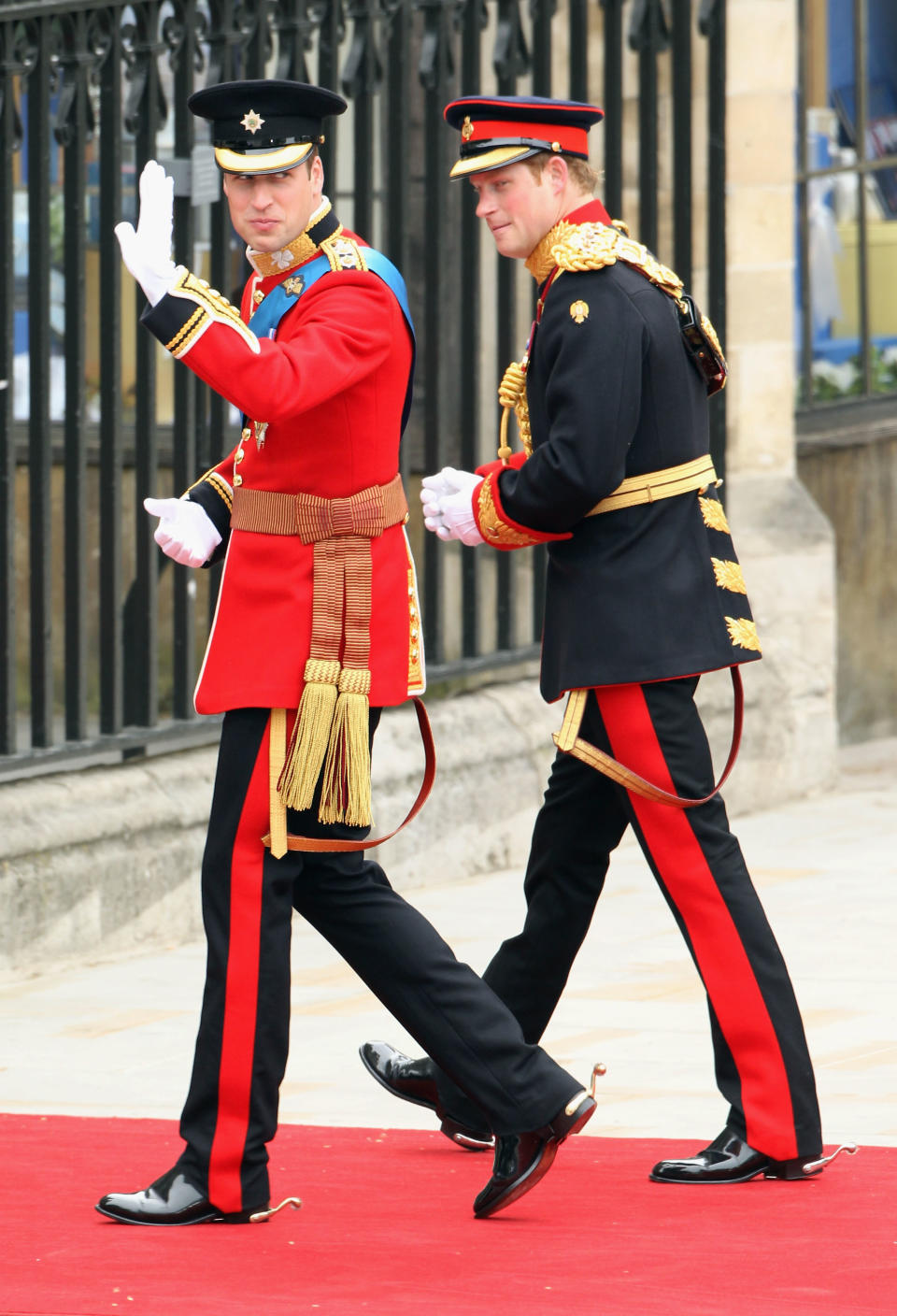 Prince William with best man Prince Harry at his 201 nuptials [Photo: Getty]