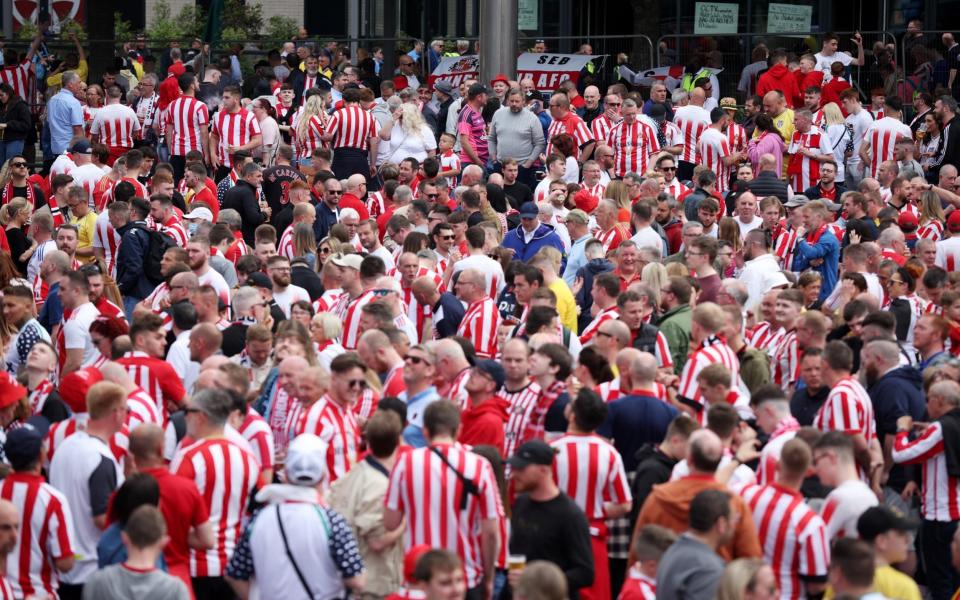 Sunderland fans are seen outside the stadium ahead of the Sky Bet League One Play-Off Final match between Sunderland and Wycombe Wanderers at Wembley Stadium on May 21, 2022 in London - GETTY IMAGES