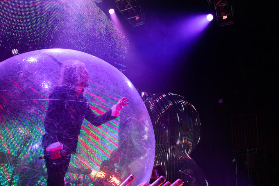 the flaming lips bubble photos