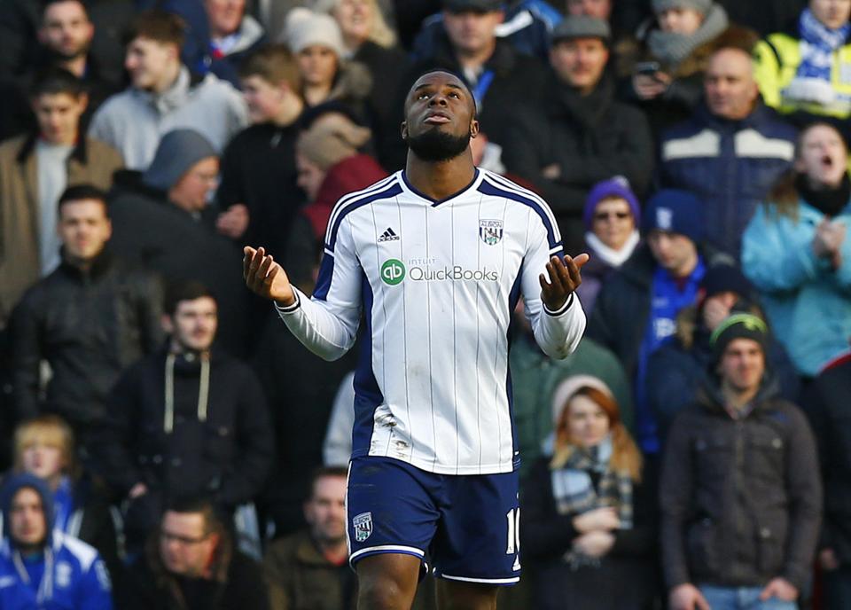 West Bromwich Albion's Victor Anichebe celebrates his second goal against Birmingham City during their FA Cup fourth round soccer match at St Andrew's in Birmingham, central England, January 24, 2015. REUTERS/Eddie Keogh (BRITAIN - Tags: SPORT SOCCER)