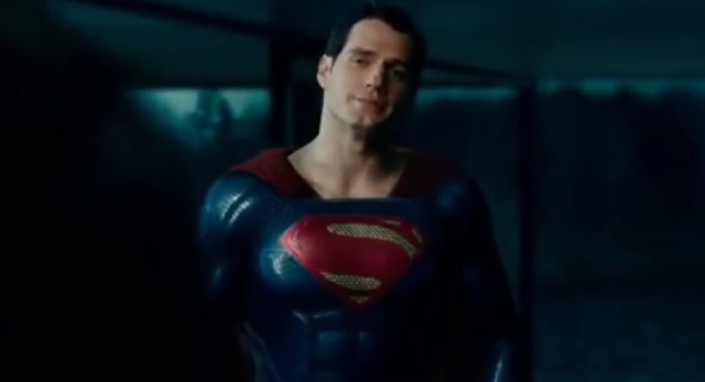 Henry Cavill's Superman Returns In Deleted Justice League Scene Image -  Heroic Hollywood