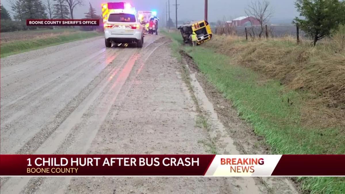 1 child hurt in Iowa bus crash