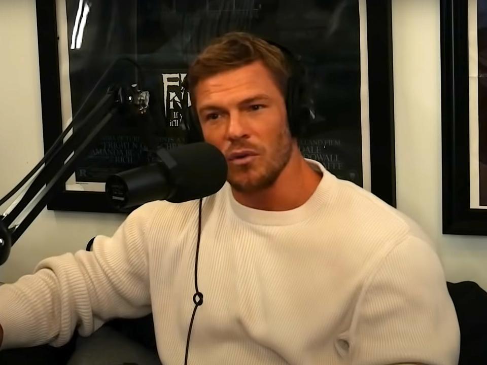 Alan Ritchson on Michael Rosenbaum's "Inside of You" podcast.