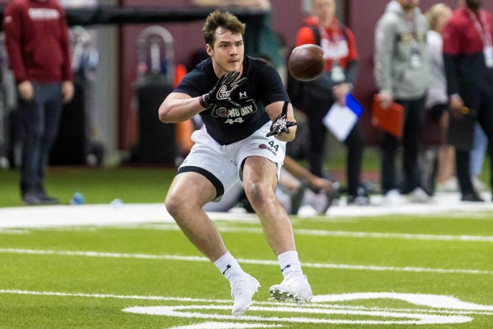 South Carolina Gamecocks tight end Nate Adkins (44) runs after a reception during USC Pro Day March 13, 2023.