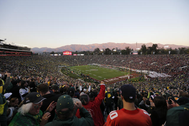 Can Oregon Break Up the Playoff Status Quo?