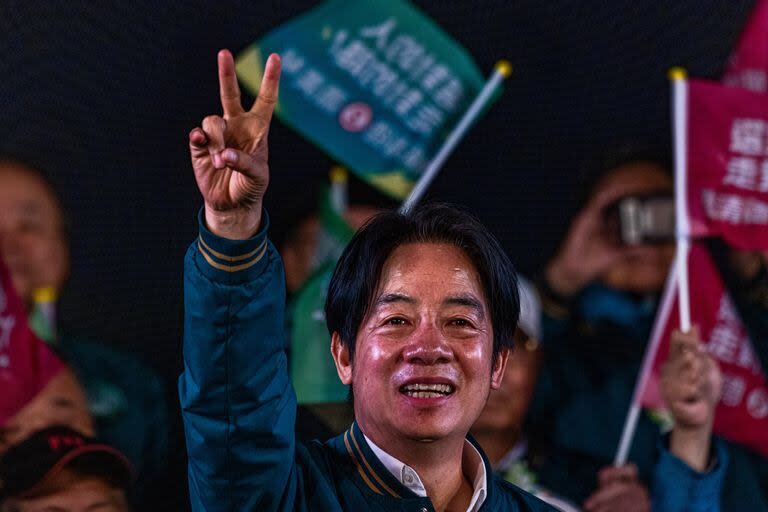 El candidato oficialista Lai Ching-te, del Partido Progresista Democrático (PPD), ganó la elección presidencial en Taiwán.  (Annabelle Chih/Getty Images)