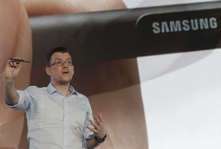 Mark Notton, head of portfolio Samsung Europe, holds a pen for Galaxy Tab S3 during an event at Mobile World Congress in Barcelona, Spain, February 26, 2017. REUTERS/Eric Gaillard