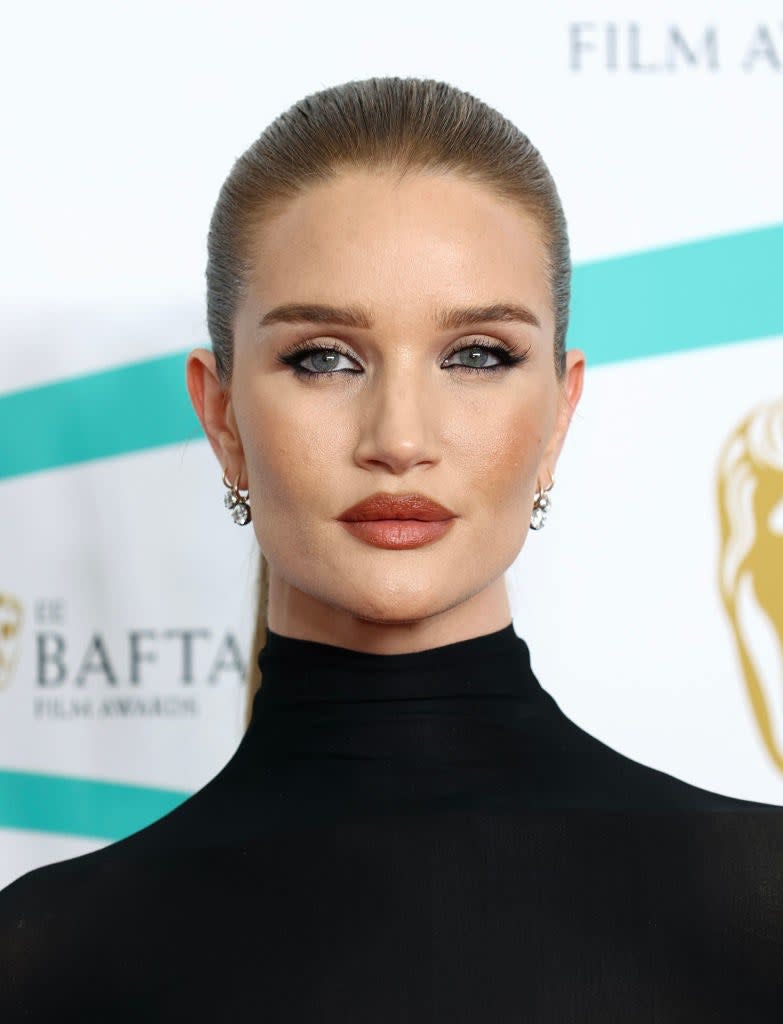 A closeup on Rosie Huntington-Whiteley