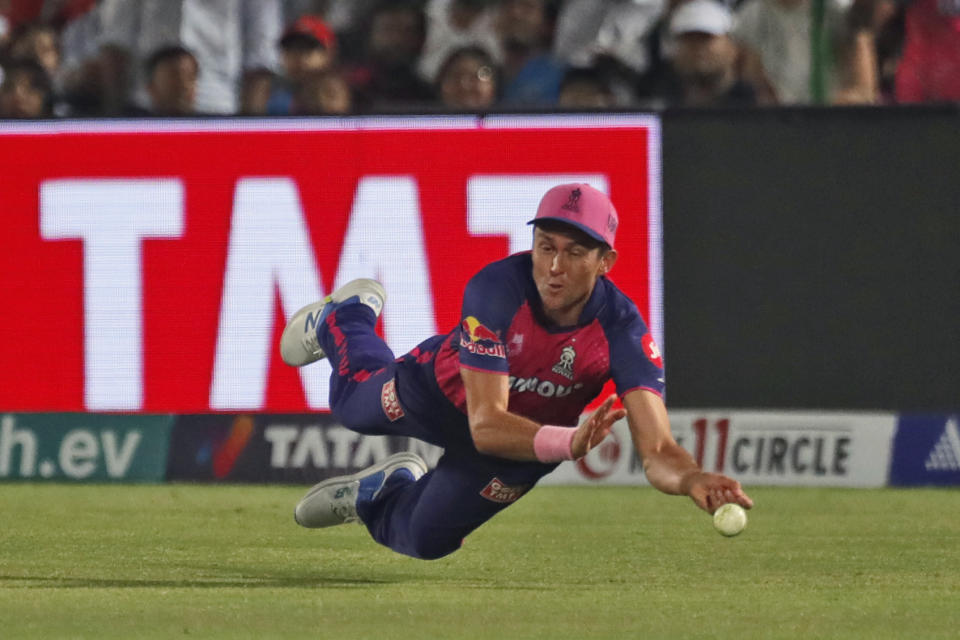 Rajasthan Royals' Trent Boult tries unsuccessfully to catch Delhi Capitals' Tristan Stubbs out during the Indian Premier League cricket match between Delhi Capitals and Rajasthan Royals in Jaipur, India, Thursday, March 28, 2024. (AP Photo/Pankaj Nangia)