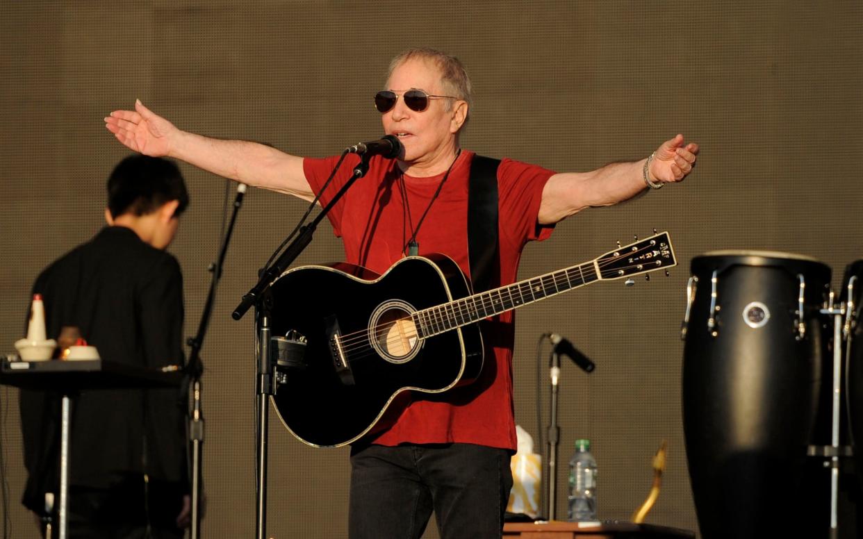 Paul Simon performs at Hyde Park for his last show outside of America - Awais Butt 