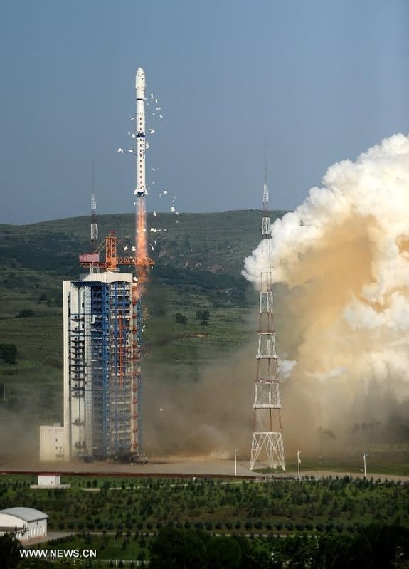 A July 20 liftoff of a Long March-4C carrier rocket carried three satellites, lifting off from the Taiyuan Satellite Launch Center in Taiyuan, capital of north China’s Shanxi Province. The Chuangxin-3, Shiyan-7 and Shijian-15 spacecraft are to