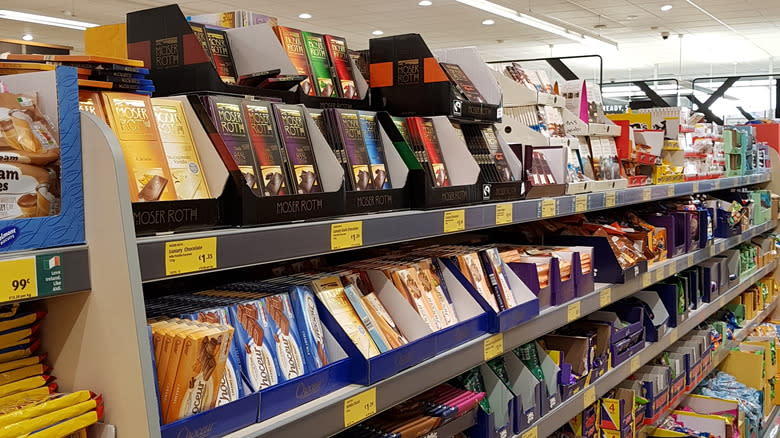 Aldi chocolate aisle