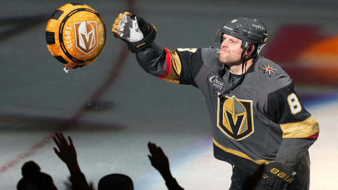 Vegas Golden Knights forward Phil Kessel will become the first NHL player  to ever play 1,000 consecutive games - VGK Today on Sports Illustrated:  News, Analysis, and More