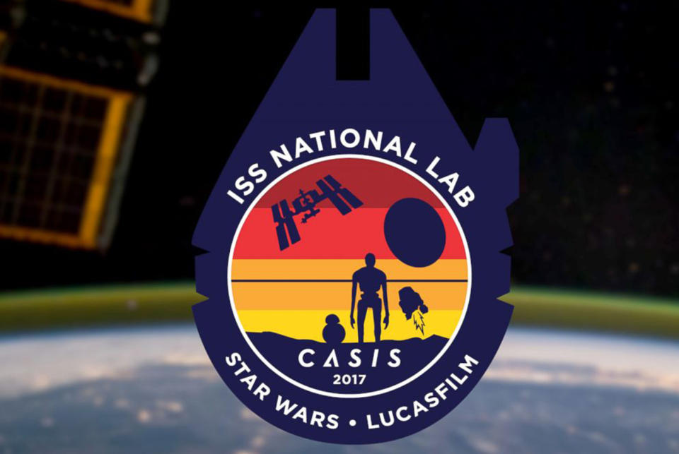 The International Space Station's mission patch for 2017 will look very familiar if you're a huge fan of that galaxy far, far away.