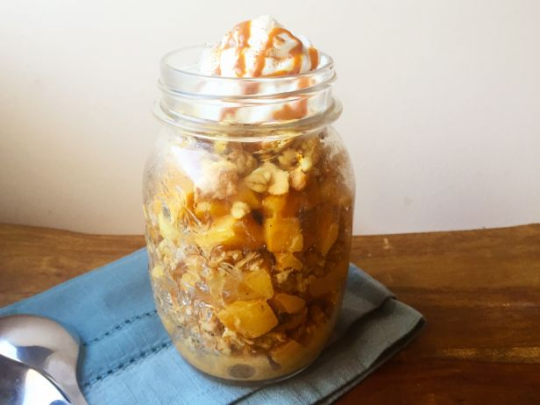 Caramel Apple Layered Crumble