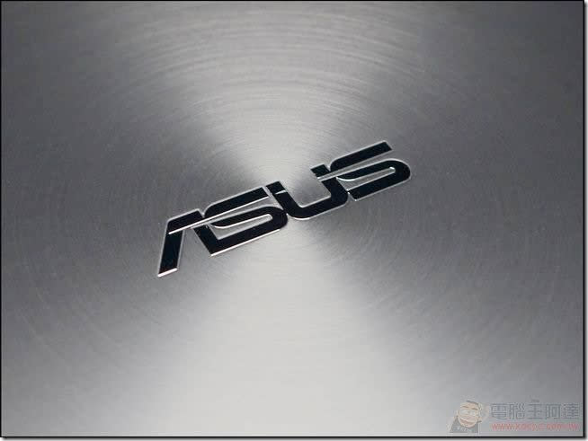 超越MBA的極致輕薄筆電！ASUS ZenBook UX305開箱評測