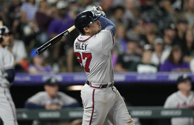 Braves score 4 in 11th, top Rockies 6-2, spoil uniform debut - The