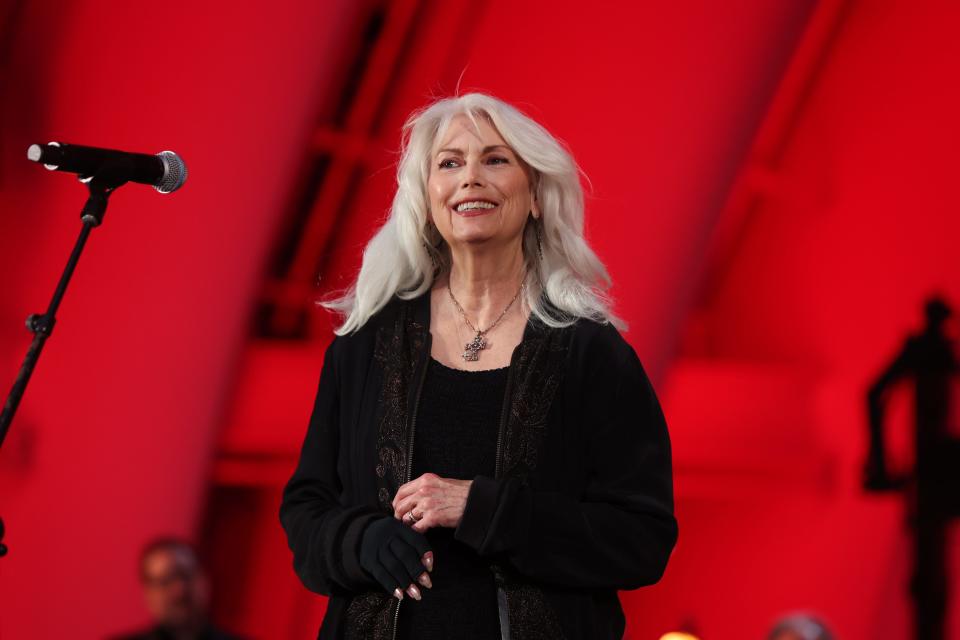 Raising her distinctive voice to face the great beyond, Emmylou Harris' performance of "The Maker" was a highlight of night two of the show.