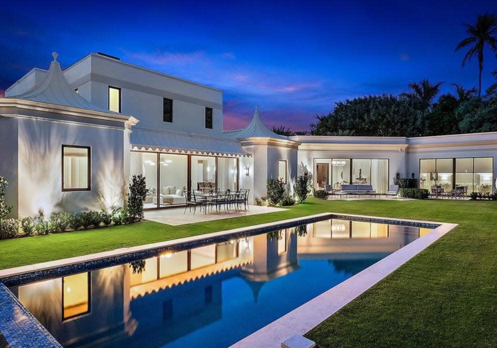 A swimming pool is the focal point of the backyard at a renovated 1980s-era house at 150 El Vedado Road in Palm Beach. The house was just listed at $35 million by a company controlled by billionaire Robert F. Smith and his wife, Hope.