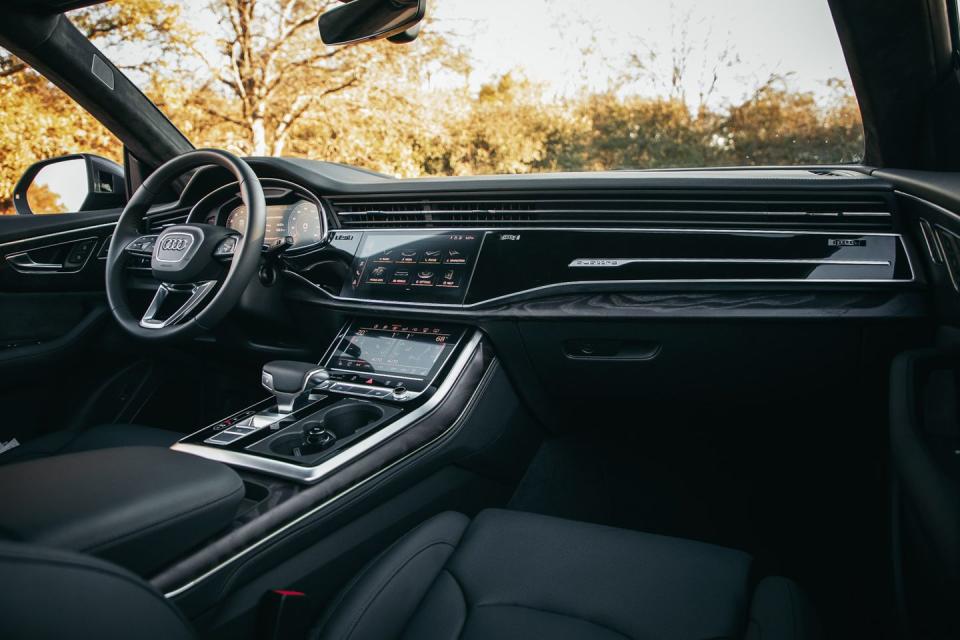 <p>The Q8 is the first of Audi's SUVs to brandish its new infotainment system, which uses two touchscreens with haptic feedback rather than a central control knob and button array.</p>