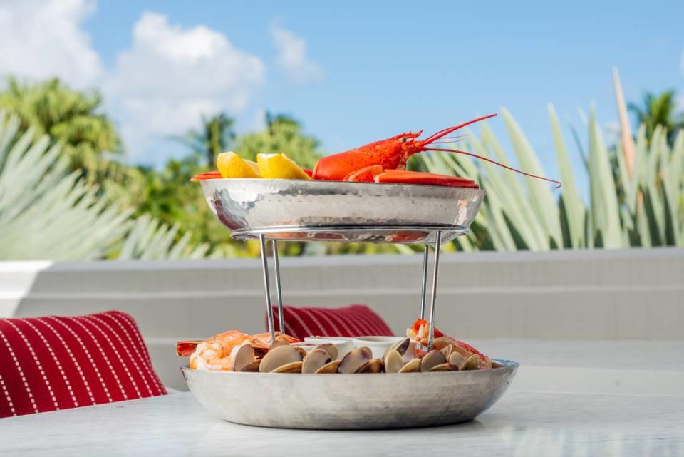 La torre de marisco es uno de los nuevos platos añadidos al menú de Rao's para Miami Beach.
