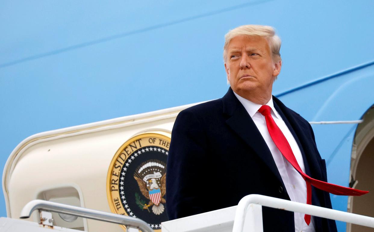 <p> Trump  fue admitido en el Centro Médico Militar Nacional Walter Reed el 2 de octubre, un día después de que se conociera la noticia de su prueba positiva  </p> (Reuters)