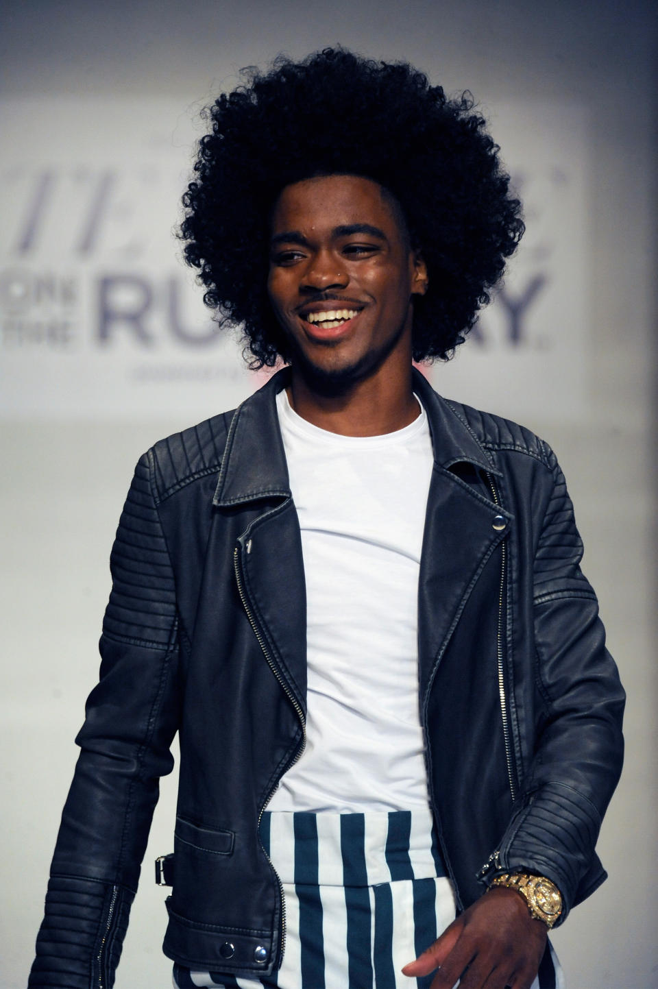 <p>Bros with ’fros. Here for it! (Photo: Getty) </p>