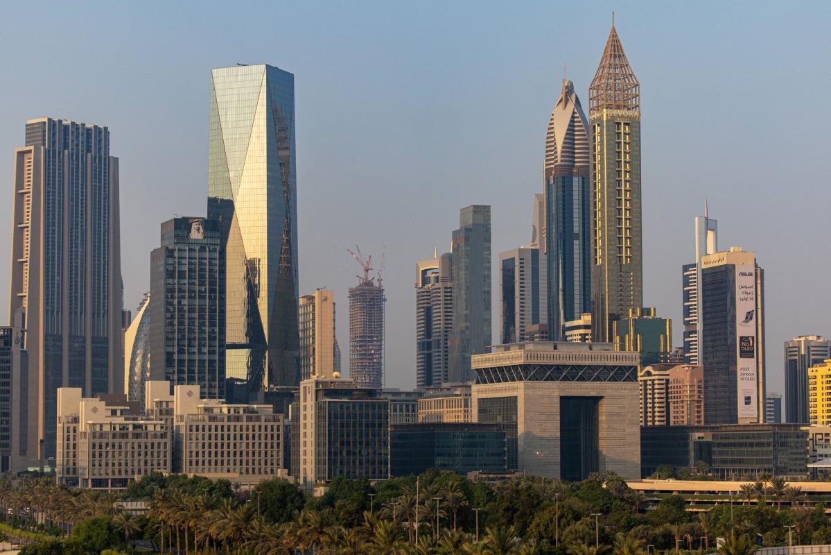 Dubai School Operator Taaleem Plunges in Trading Debut - Yahoo Finance