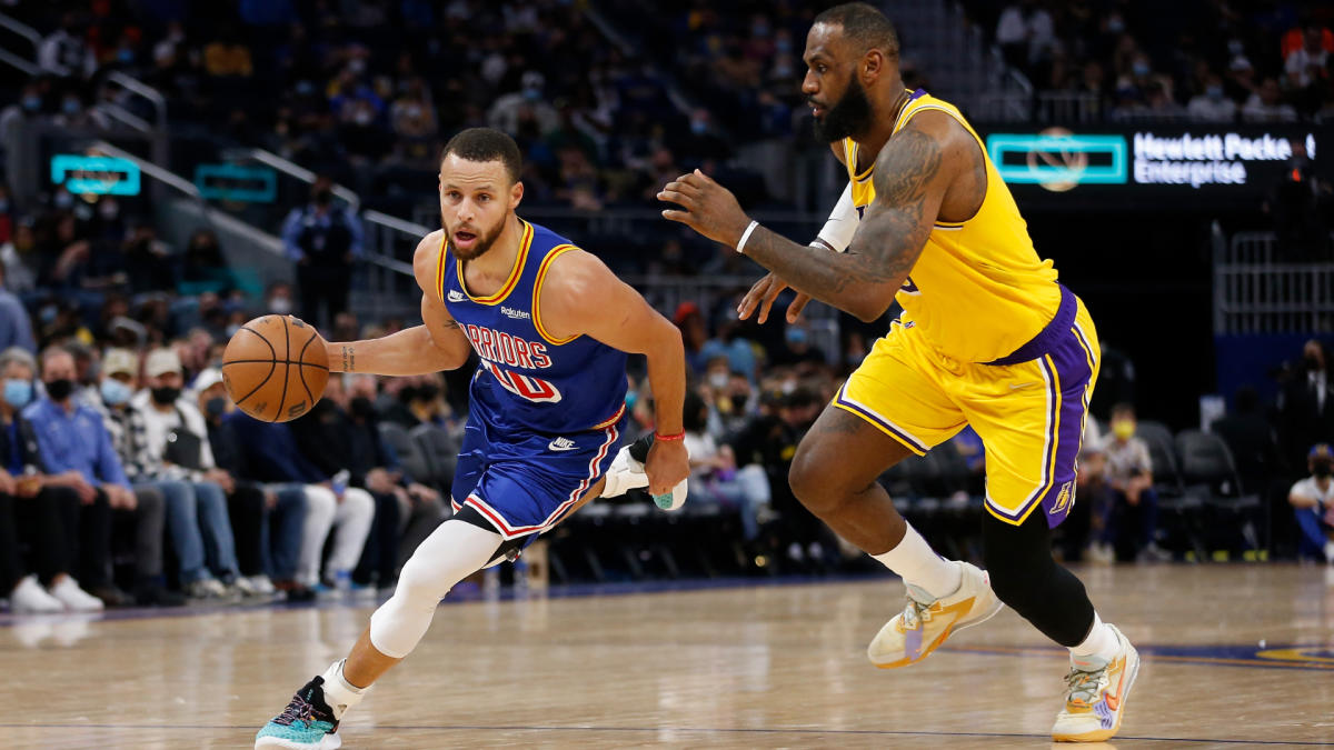 The Warriors shined their rings with a solid win over the Lakers
